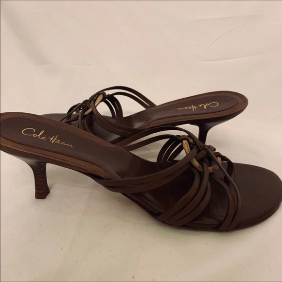 Cole Haan Brown Leather Sandals: Size 8 1/2. Stylish and comfortable. - Picture 4 of 9